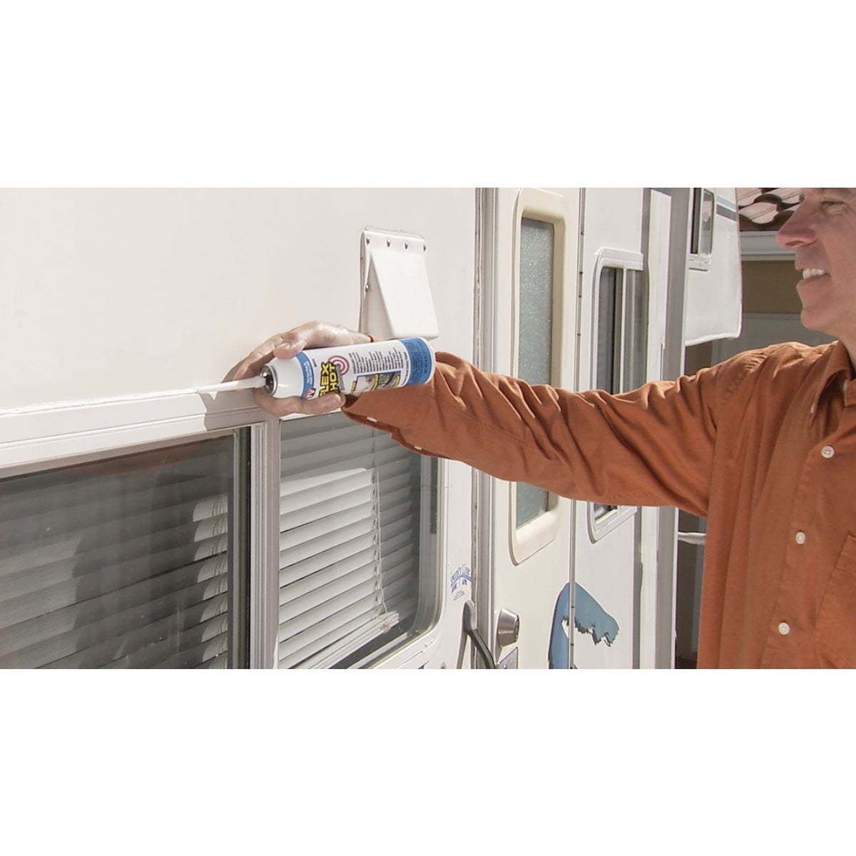 FLEX SHOT 8 Oz. Adhesive Rubber Sealant, White