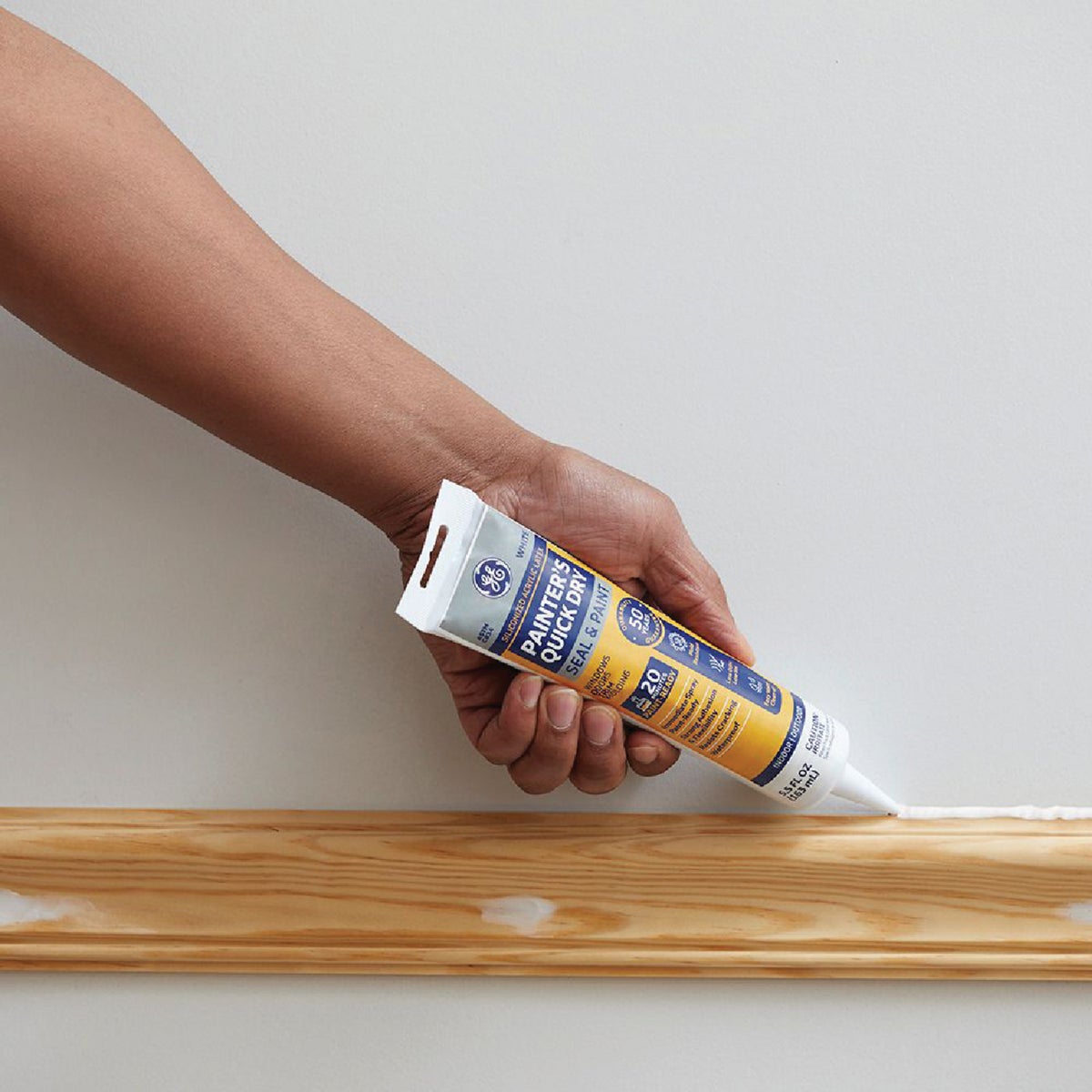 GE Painter's Quick Dry 5.5 Oz. White Siliconized Acrylic Latex Caulk