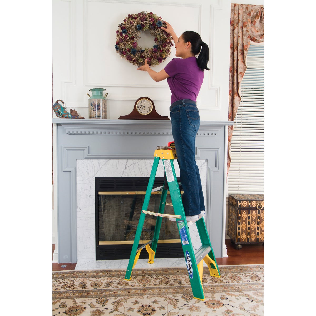 Werner 4 Ft. Fiberglass Step Ladder with 225 Lb. Load Capacity Type II Ladder Rating