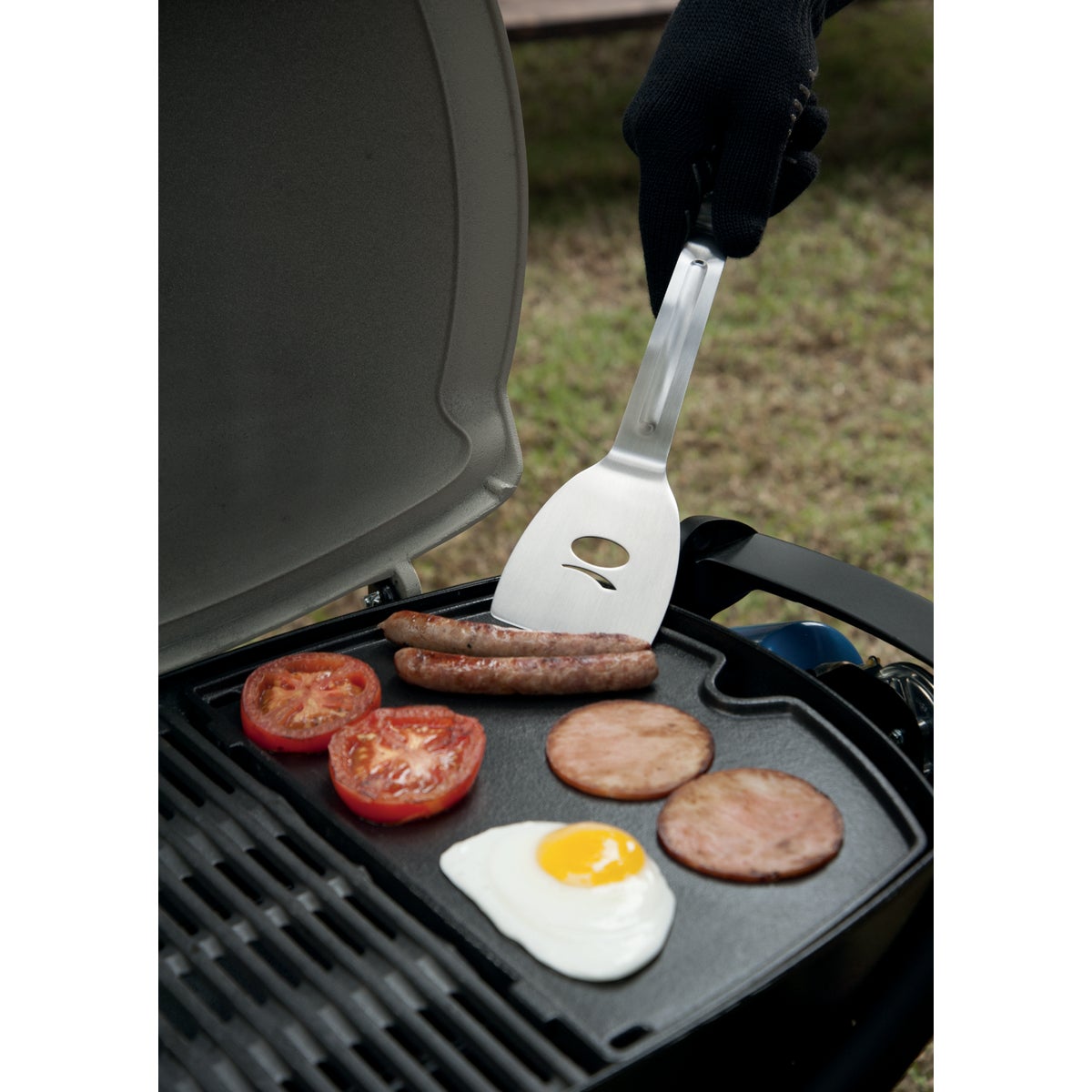 Weber Q 8.6 In. W. x 12.6 In. L. Porcelain Enamled Cast Iron 100/1000 Series Gas Grill Griddle