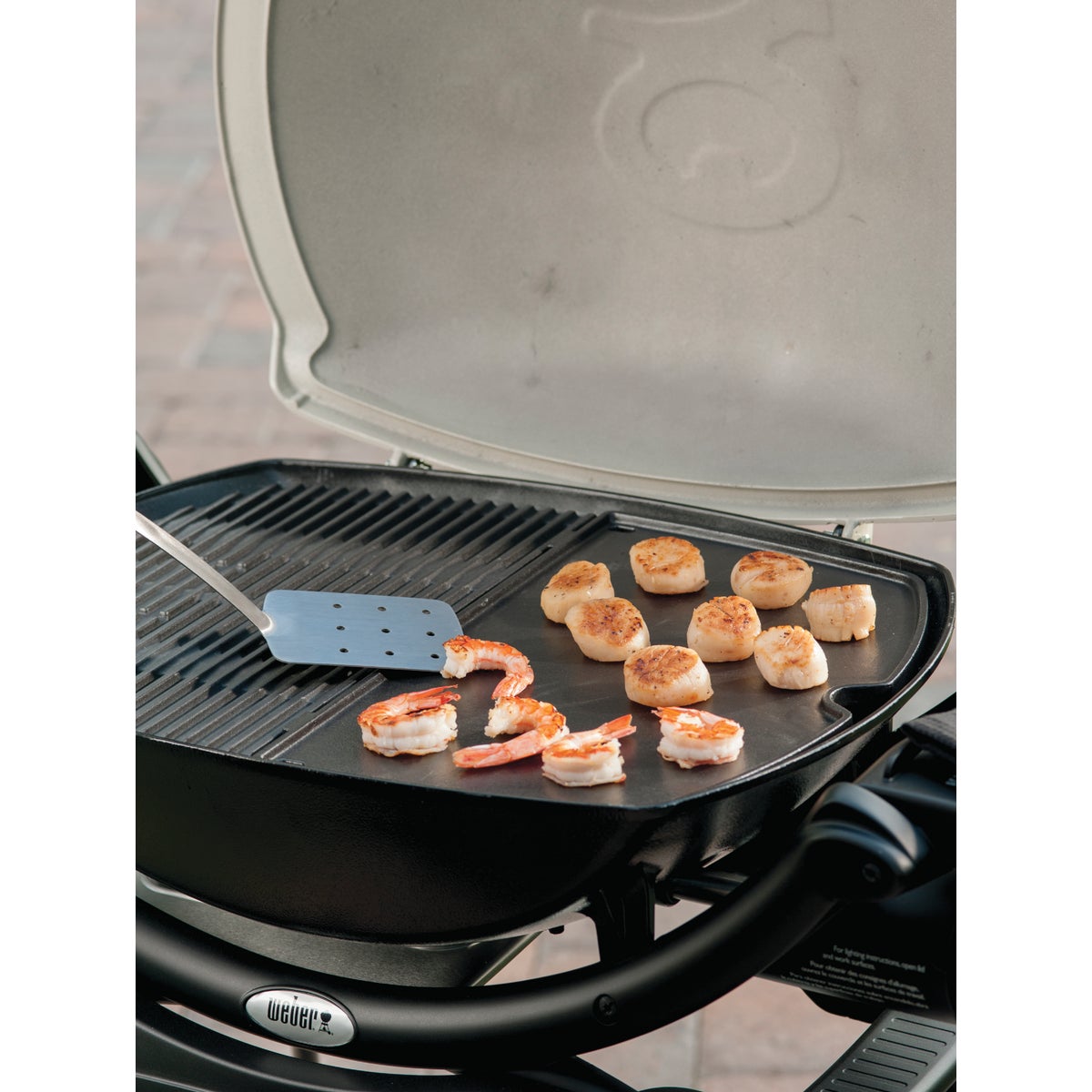 Weber Q 14.1 In. W. x 18.8 In L. Porcelain Enameled Cast Iron 200/2000 Series Gas Grill Griddle