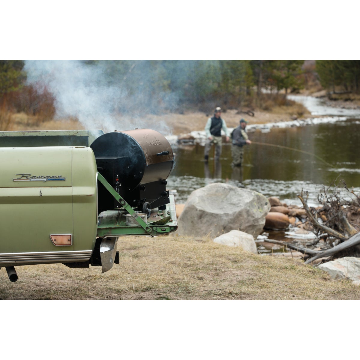 Traeger Tailgater 20 Bronze 19,500-BTU 300 Sq. In. Wood Pellet Grill