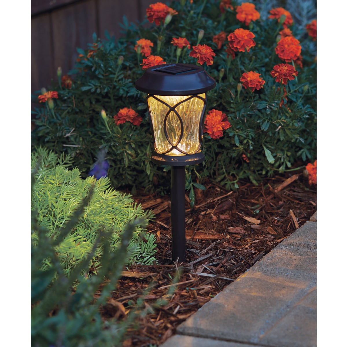 Moonrays Bronze 3 Lumens Plastic Solar Path Light