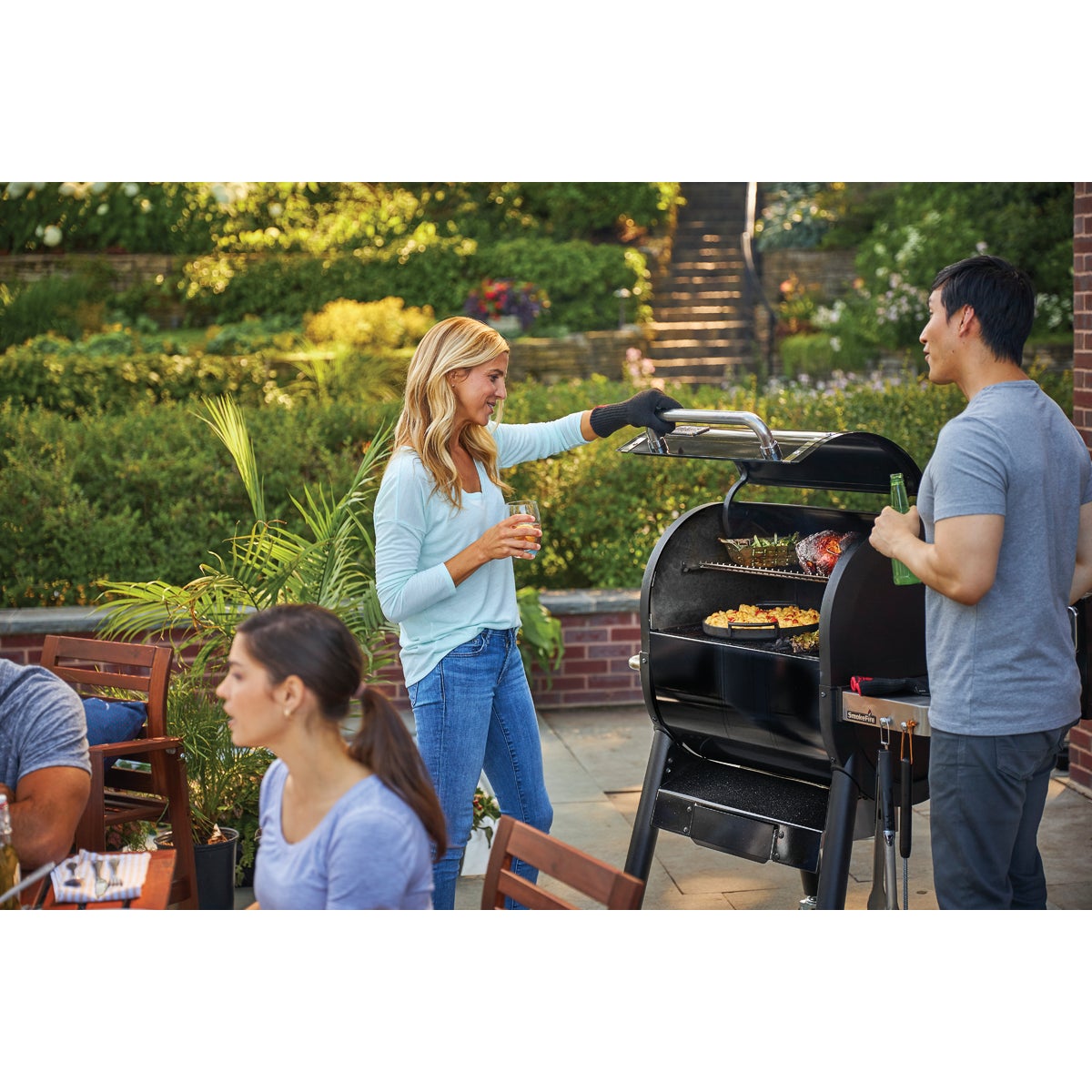 Weber SmokeFire EX6 Black 1008 Sq. In. Wood Pellet Grill