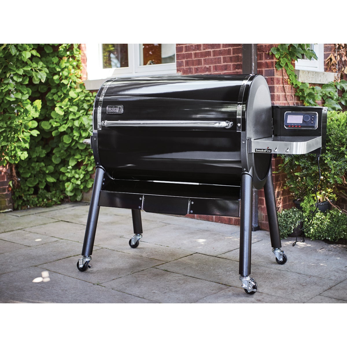 Weber SmokeFire EX6 Black 1008 Sq. In. Wood Pellet Grill