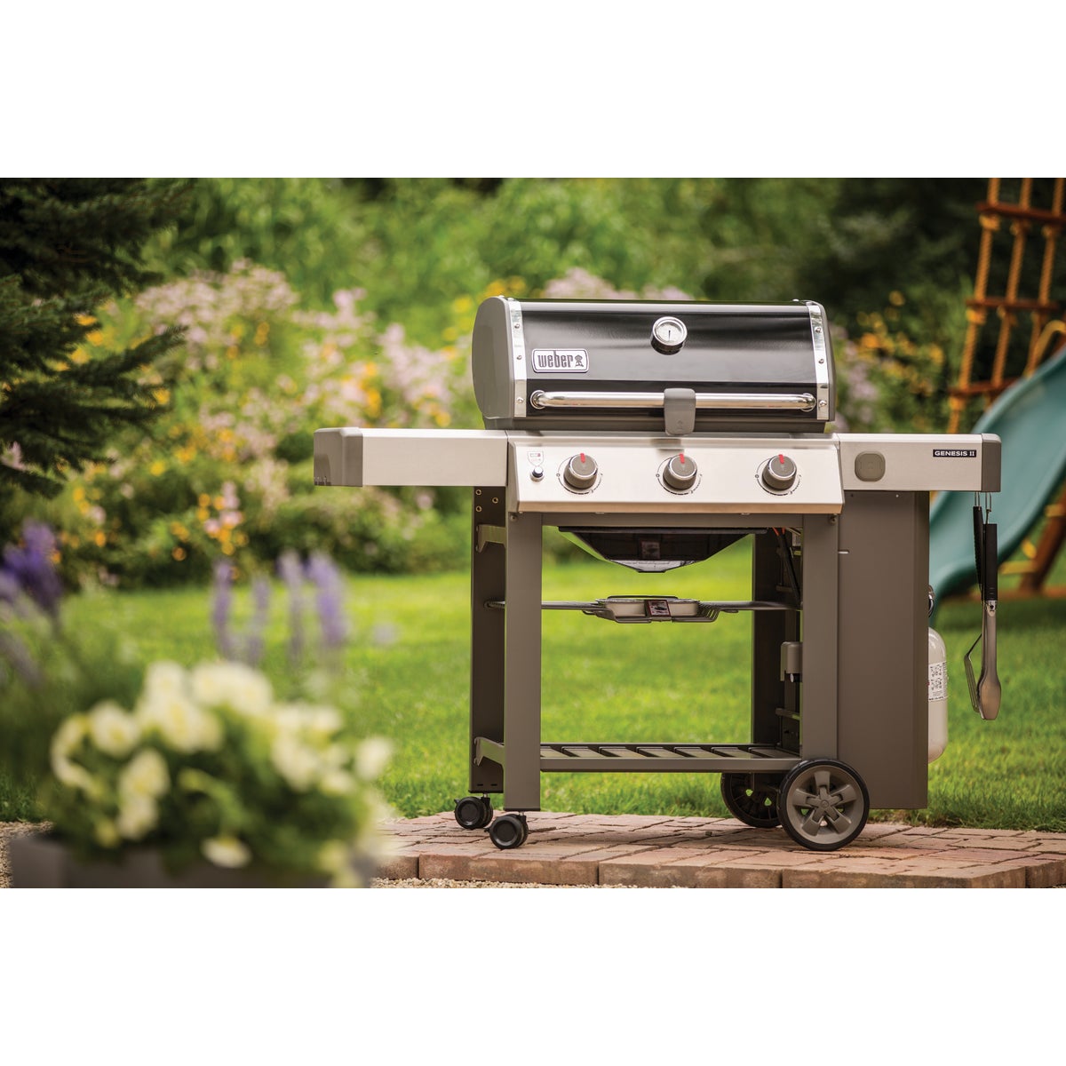 Weber Genesis II SE-310 3-Burner Black 39,000 BTU LP Gas Grill