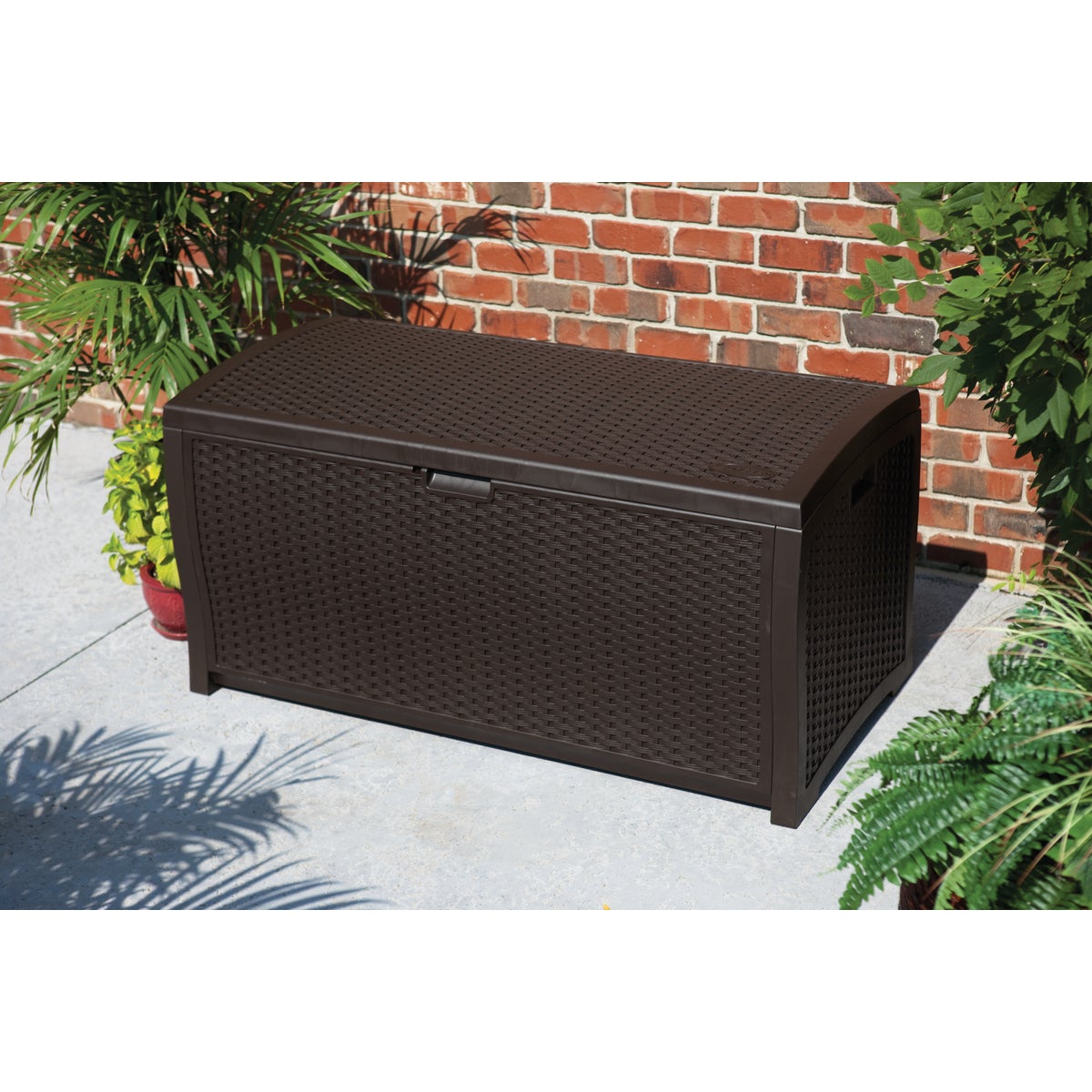 Suncast 99 Gal. Resin Wicker Java Deck Box