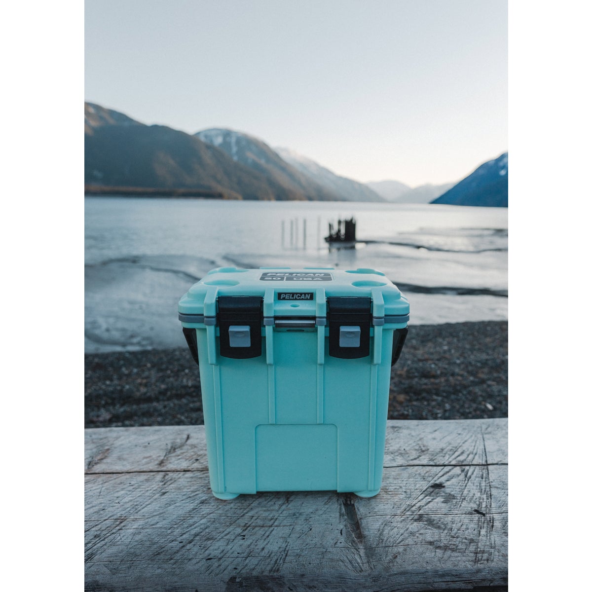 Pelican Elite 20-Qt. Cooler, Seafoam & Gray