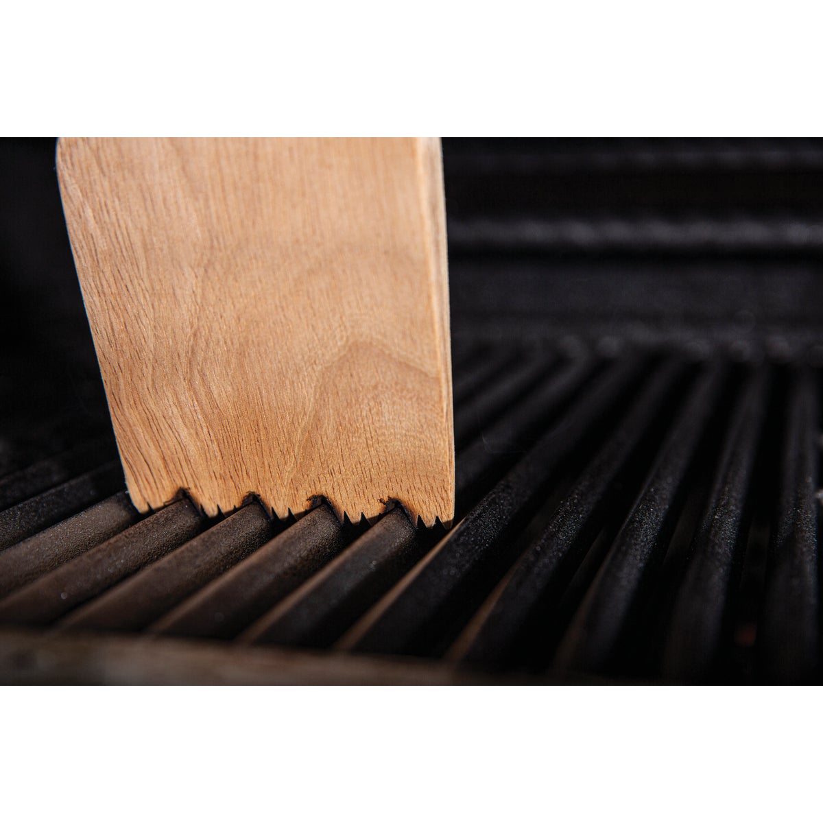 Broil King 17.75 In. Wood Grill Scraper