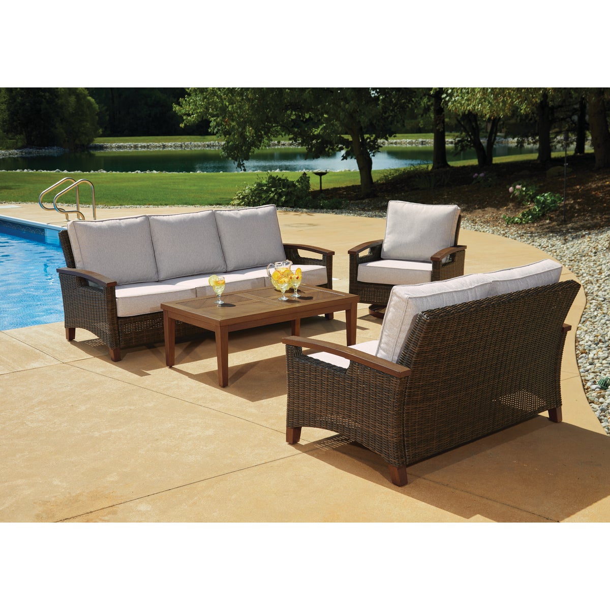 Leisure Classics Monterrey 4-Piece Chat Set