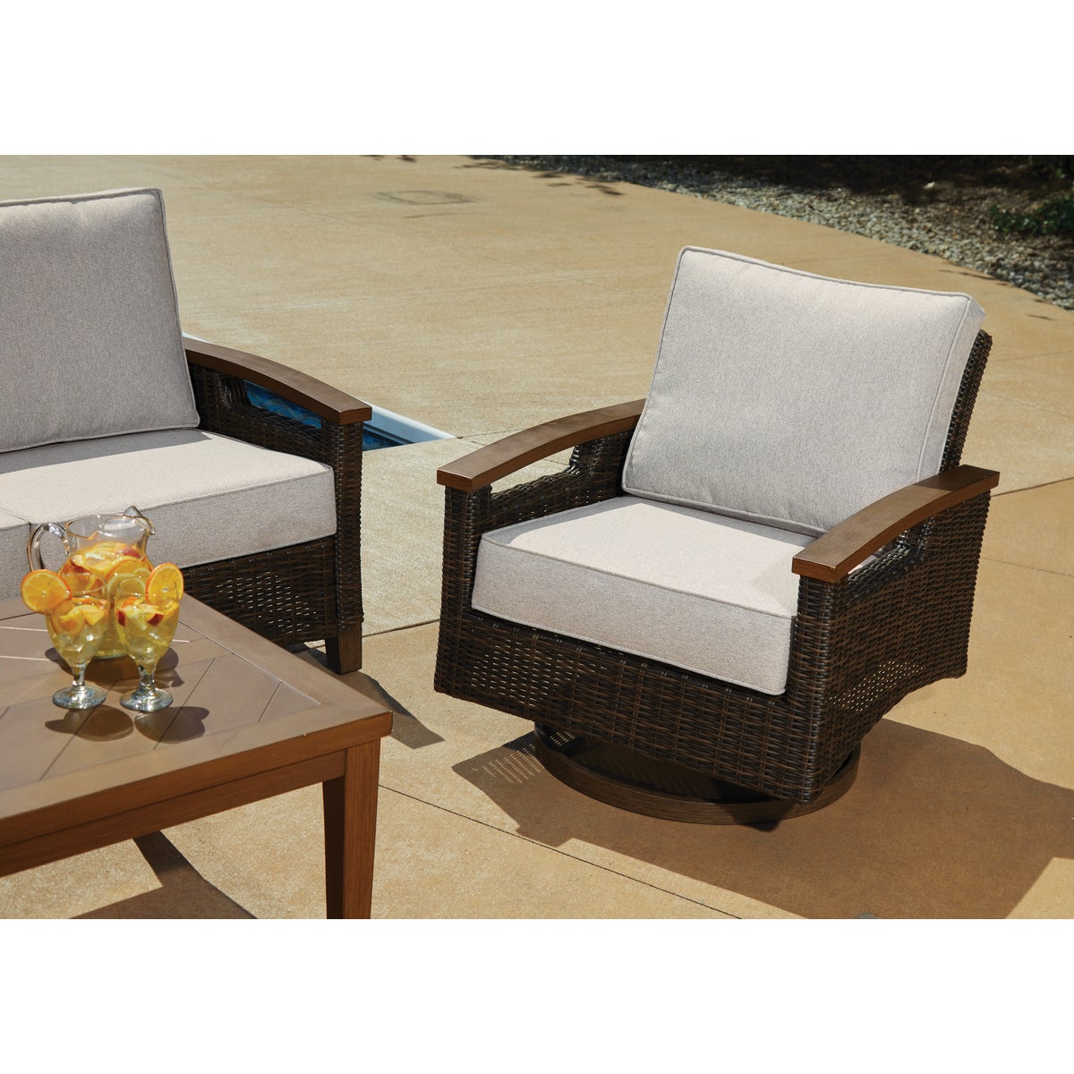 Leisure Classics Monterrey 4-Piece Chat Set