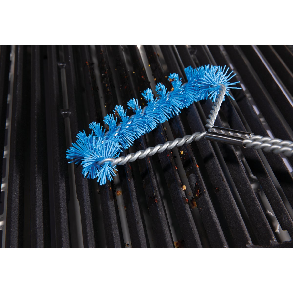 Broil King 18.11 In. Twisted Nylon Tri-Head Grill Cleaning Brush