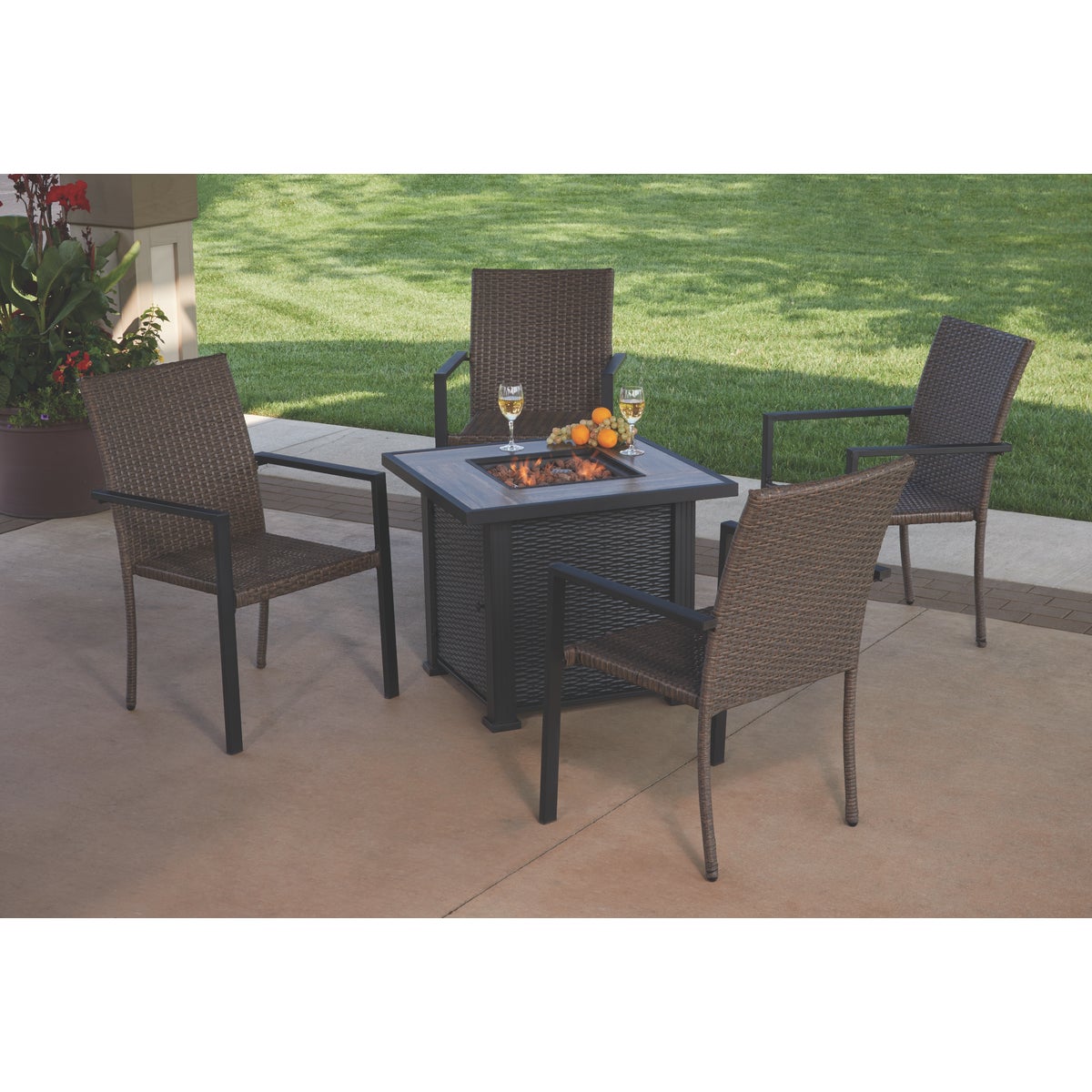 Leisure Classics Madrid 5-Piece Fire Table Chat Set