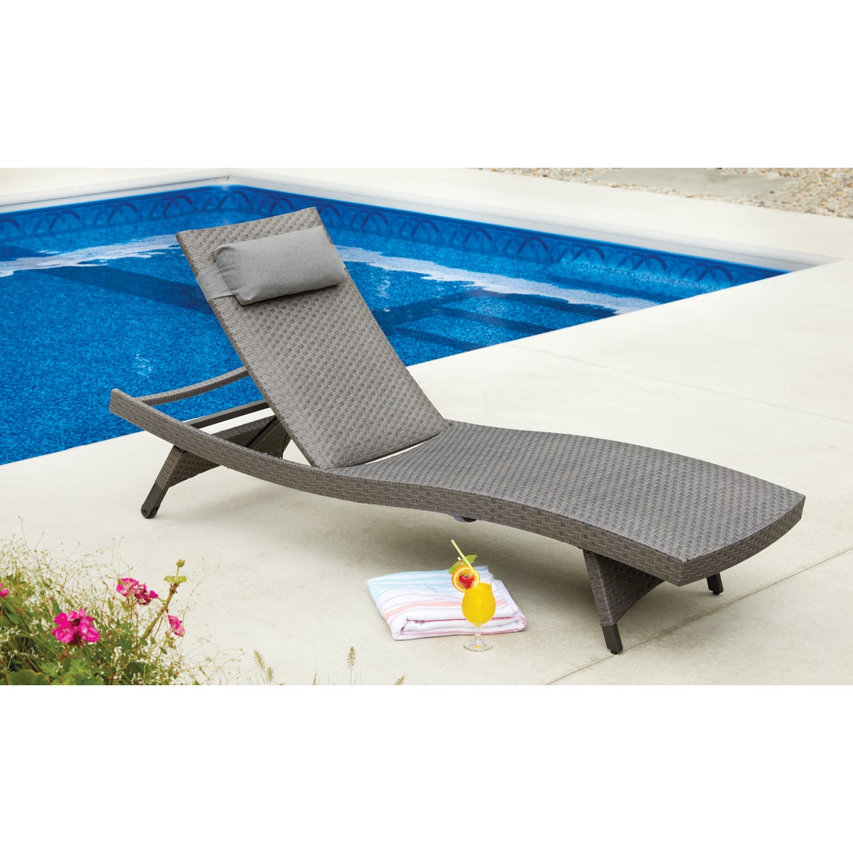 Pacific Casual Park Ridge Aluminum Chaise Lounge