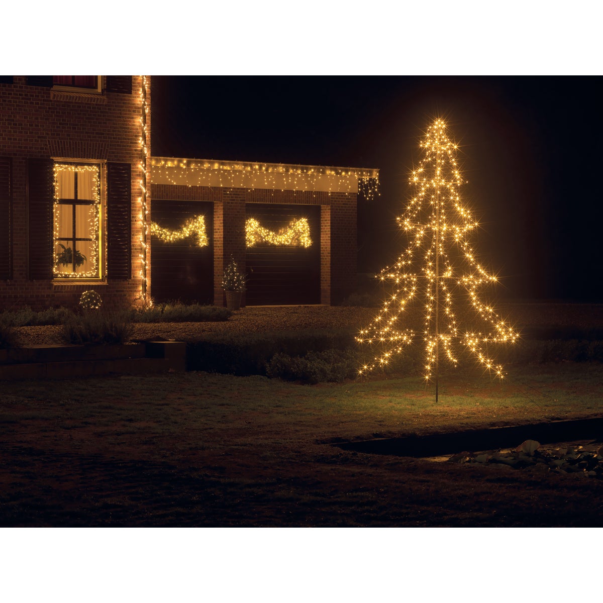 Lumineo 4.4 Ft. LED Warm White Lighted Christmas Tree